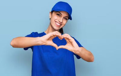 Curier care face semn de inima pentru woot.ro